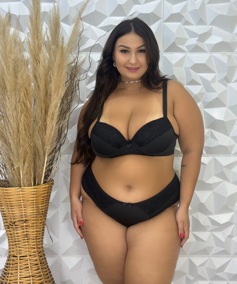 Conjunto Plus Size Romilda — Conjuntos de Lingerie, Conjuntos Plus Size — SKU 363365. Cor: Romance, Marinho, Rubro, Preto. Tamanho: GG, 48, 50, 52