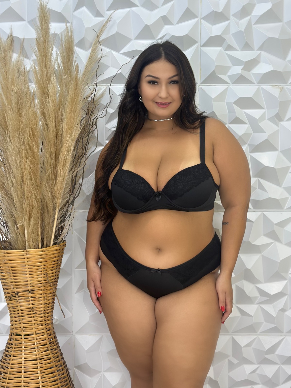 Conjunto Plus Size Romilda — Conjuntos de Lingerie, Conjuntos Plus Size — SKU 363365. Cor: Romance, Marinho, Rubro, Preto. Tamanho: GG, 48, 50, 52