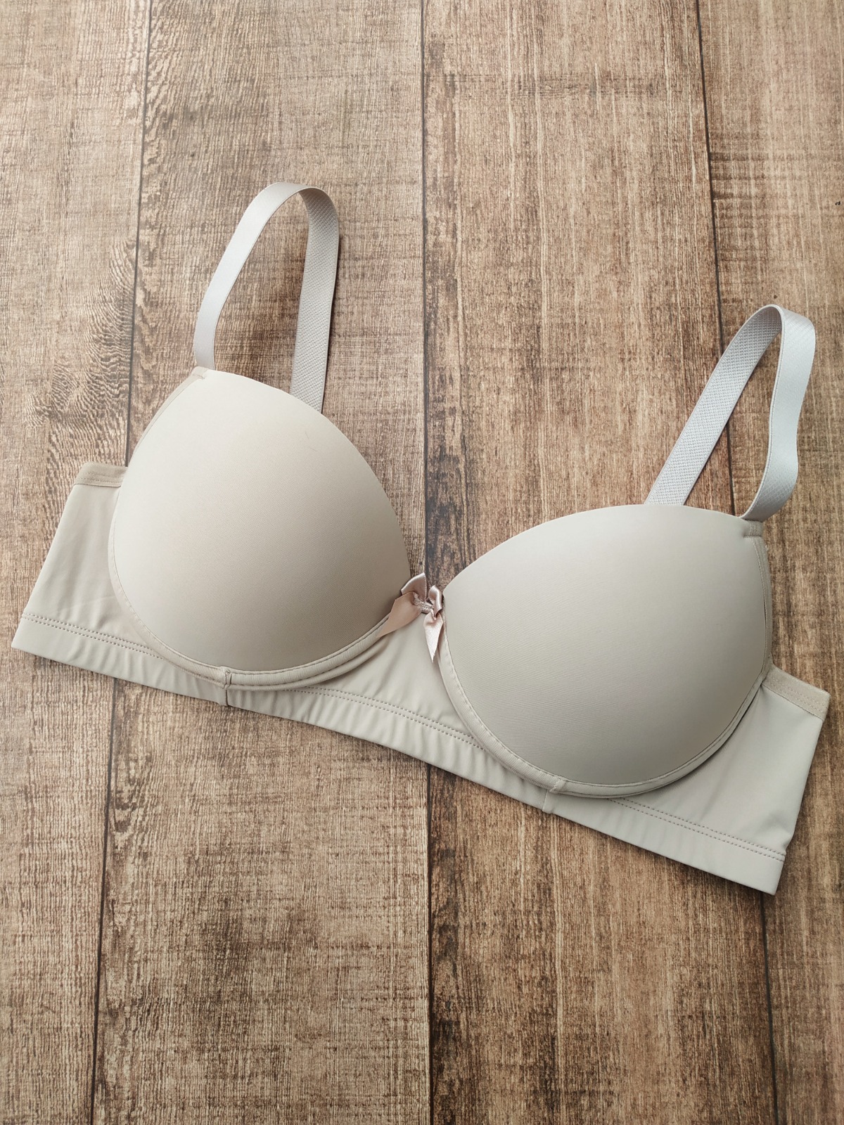 Sutiã Microfibra Reforçado PLUS SIZE — Leve Tudo com Desconto, Lingerie Plus Size — SKU 556917. Cor: Rubro, Preto, Branco, Chocolate. Tamanho: 48, 50, 52