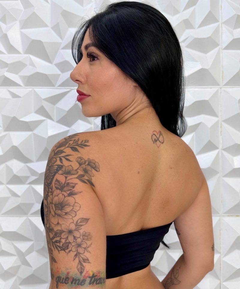 Sutiã Top Faixa — Leve Tudo com Desconto, Sutiãs Femininos — SKU TOP-FAIXA. Cor: Preto, Branco, Chocolate. Tamanho: P, M, G, GG