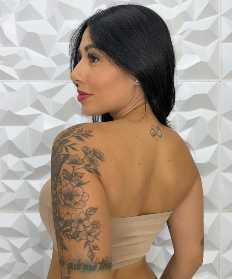 Sutiã Top Faixa — Leve Tudo com Desconto, Sutiãs Femininos — SKU TOP-FAIXA. Cor: Preto, Branco, Chocolate. Tamanho: P, M, G, GG